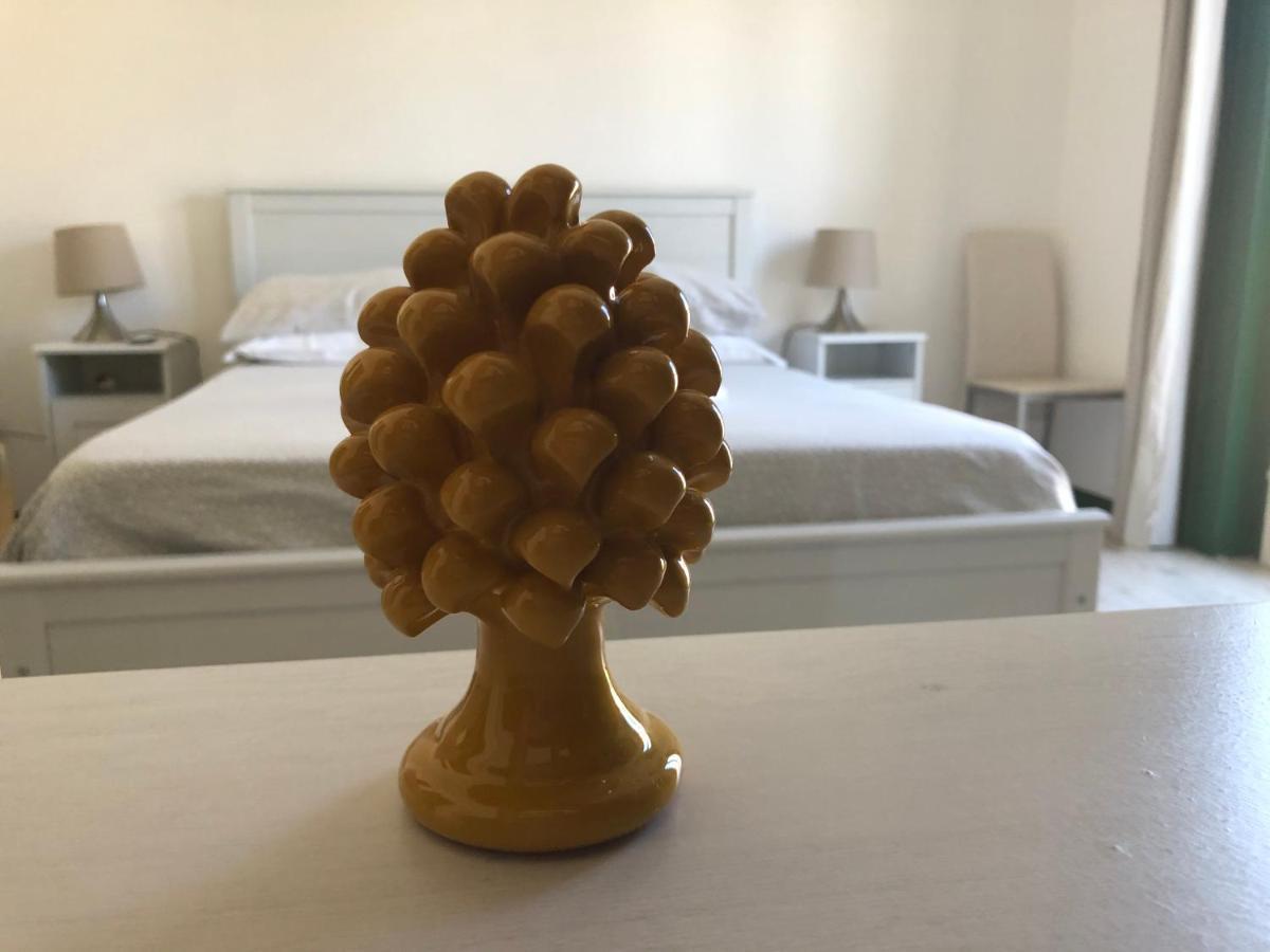 Cosmopolitan Palermo Hotel Bagian luar foto