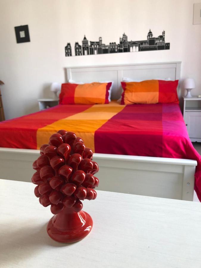 Cosmopolitan Palermo Hotel Bagian luar foto