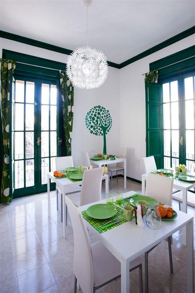 Cosmopolitan Palermo Hotel Bagian luar foto