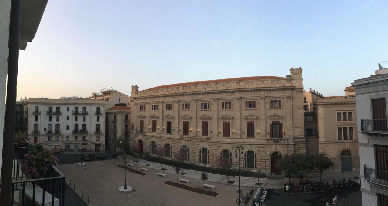 Cosmopolitan Palermo Hotel Bagian luar foto